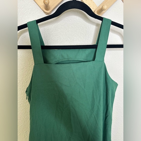 Commense Green Sleeveless Dress - Picture 4 of 11